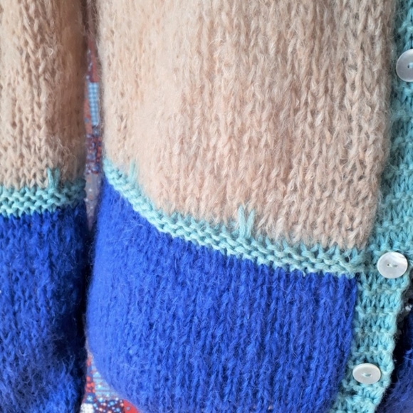 Vintage 1970s Mohair Blend Cardigan Made in Italy Size Small to Medium - Picture 3 of 6